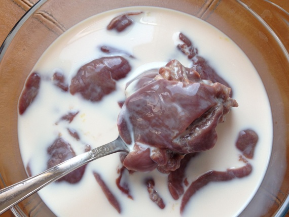 Куриная печень с горошком Куриная печень с горошком