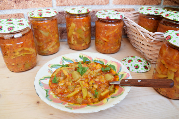 Спаржевая фасоль с кабачками на зиму Спаржевая фасоль с кабачками на зиму