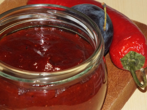 Сливовый соус к мясу на зиму Сливовый соус к мясу на зиму