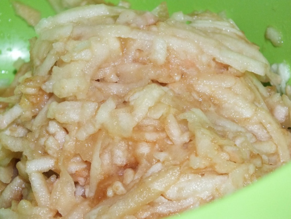 Капуста, тушеная с яблоками Капуста, тушеная с яблоками