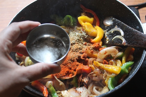 Макароны с курицей по-мексикански Макароны с курицей по-мексикански
