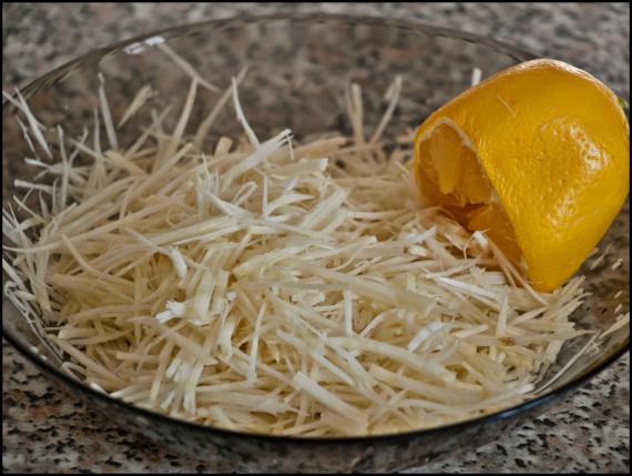 Салат из сельдерея Салат из сельдерея