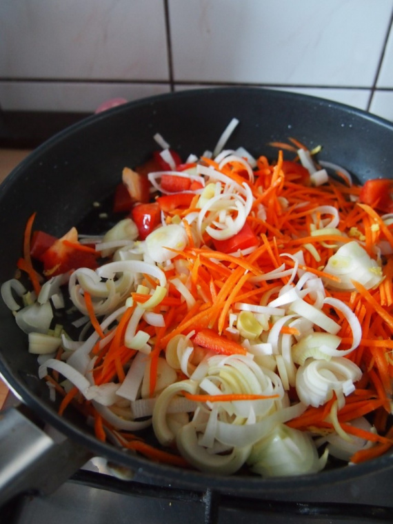 Свинина с овощами по-китайски Свинина с овощами по-китайски