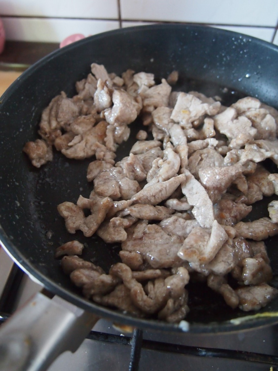 Свинина с овощами по-китайски Свинина с овощами по-китайски