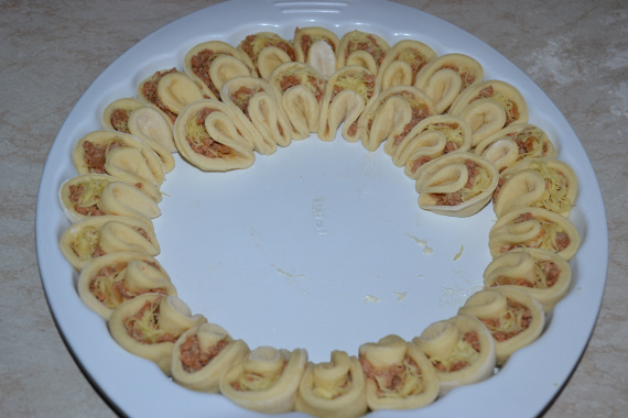 Мясной пирог "Хризантема" Мясной пирог "Хризантема"