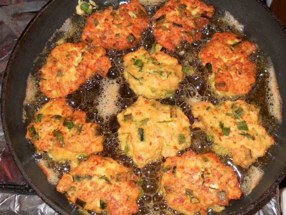 Куриные котлеты по-французски Куриные котлеты по-французски