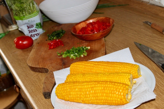 Мексиканский салат с кукурузой Мексиканский салат с кукурузой
