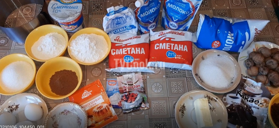 Торт «Графские развалины» со сметанным кремом Торт «Графские развалины» со сметанным кремом