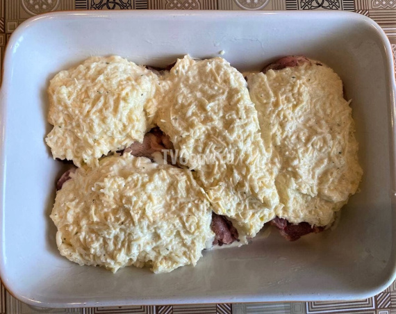 Свинина под картофельной шубкой Свинина под картофельной шубкой