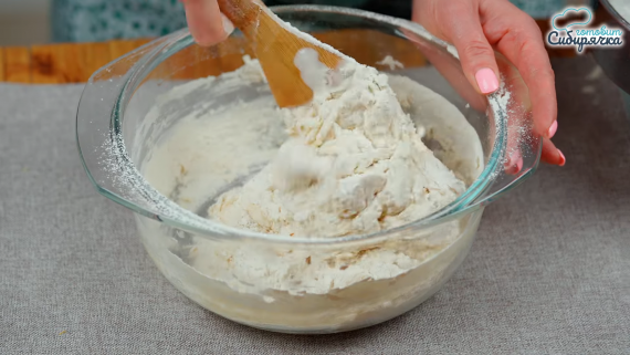 Пирог с начинкой из курицы с картошкой Пирог с начинкой из курицы с картошкой