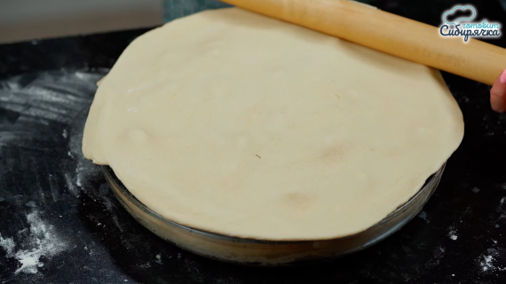 Пирог с начинкой из курицы с картошкой Пирог с начинкой из курицы с картошкой