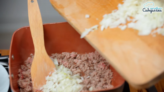 Вареники с капустой и мясом по-сибирски Вареники с капустой и мясом по-сибирски