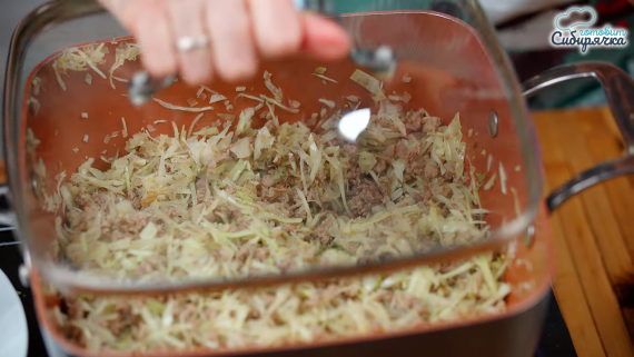 Вареники с капустой и мясом по-сибирски Вареники с капустой и мясом по-сибирски