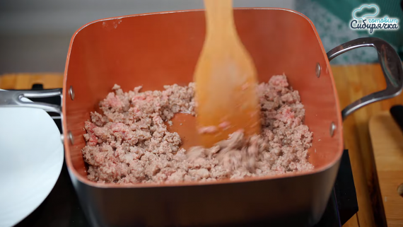 Вареники с капустой и мясом по-сибирски Вареники с капустой и мясом по-сибирски