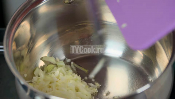 Овощной суп с кабачками и болгарским перцем Овощной суп с кабачками и болгарским перцем