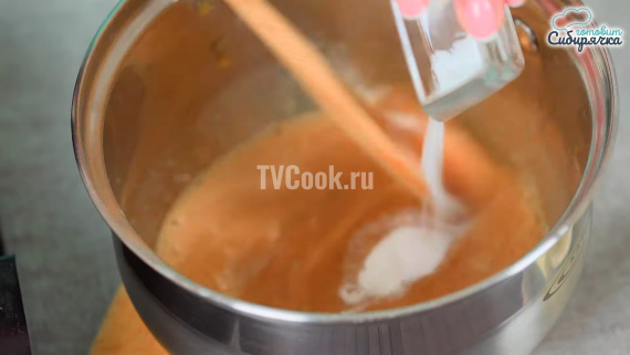 Медовик со сметанным кремом Медовик со сметанным кремом