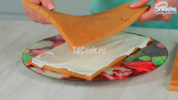 Медовик со сметанным кремом Медовик со сметанным кремом