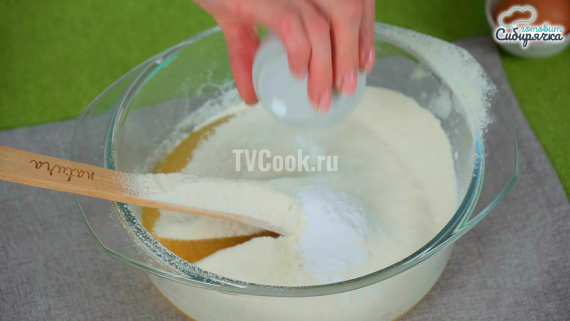 Пирожки с мясным фаршем и картошкой Пирожки с мясным фаршем и картошкой