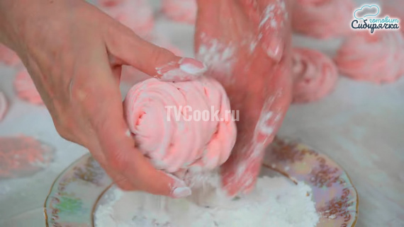 Домашний клубничный зефир Домашний клубничный зефир