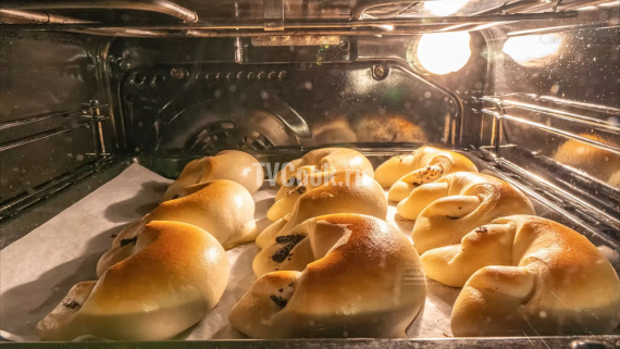 Рогалики с маком по-домашнему Рогалики с маком по-домашнему
