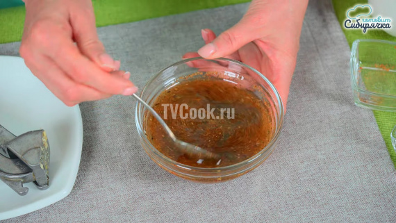 Корейский салат с морковью и шампиньонами Корейский салат с морковью и шампиньонами