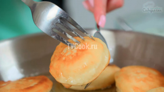 Пышные оладьи на кефире Пышные оладьи на кефире