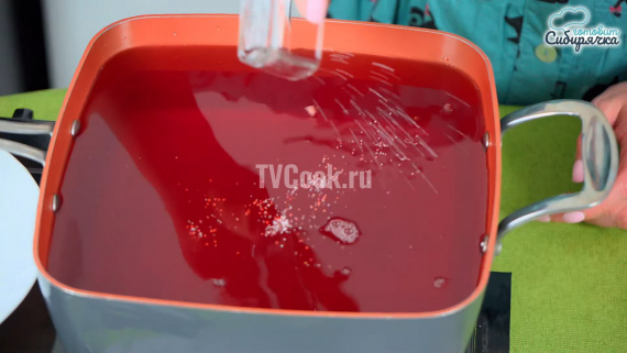 Компот из клубники на зиму с лимонной кислотой Компот из клубники на зиму с лимонной кислотой