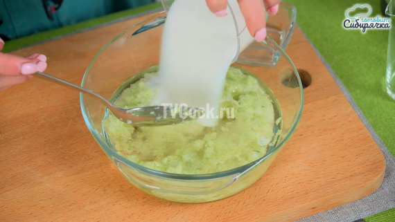 Летняя закуска из помидоров с чесноком Летняя закуска из помидоров с чесноком