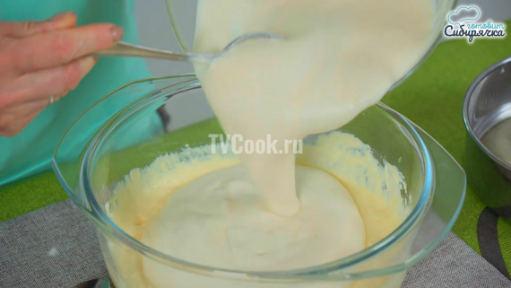 Сдобные булочки с творогом и джемом Сдобные булочки с творогом и джемом