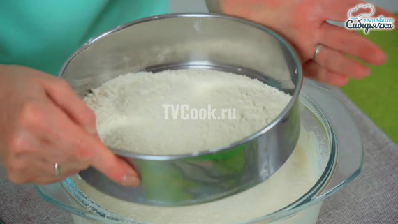 Сдобные булочки с творогом и джемом Сдобные булочки с творогом и джемом