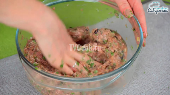 Котлеты из мясного фарша с баклажанами Котлеты из мясного фарша с баклажанами