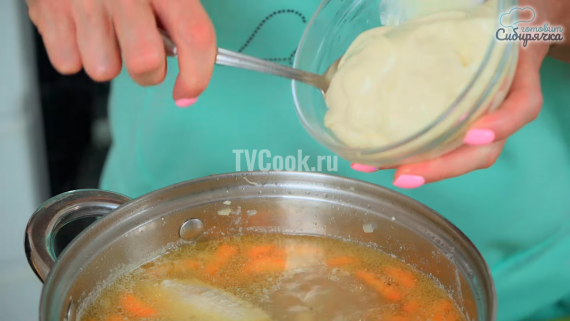 Куриный суп со сливочным сыром и овощами Куриный суп со сливочным сыром и овощами