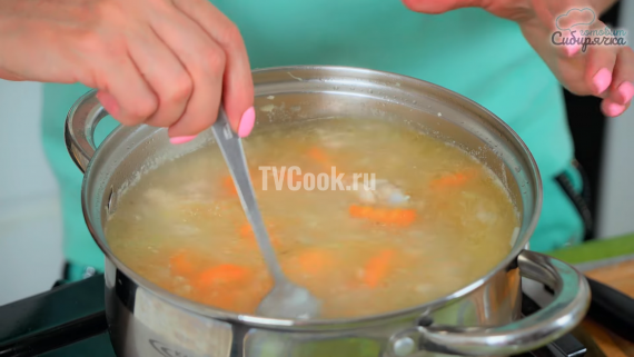 Куриный суп со сливочным сыром и овощами Куриный суп со сливочным сыром и овощами