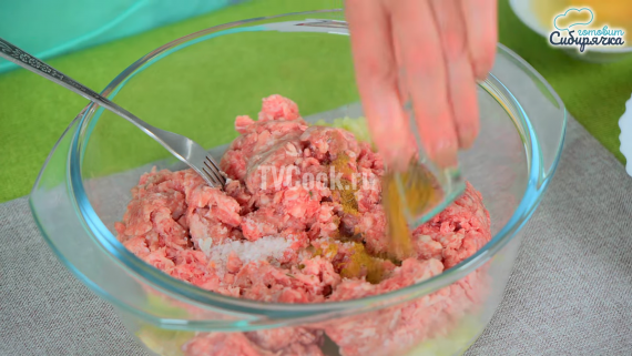 Мясные котлеты с кабачками Мясные котлеты с кабачками