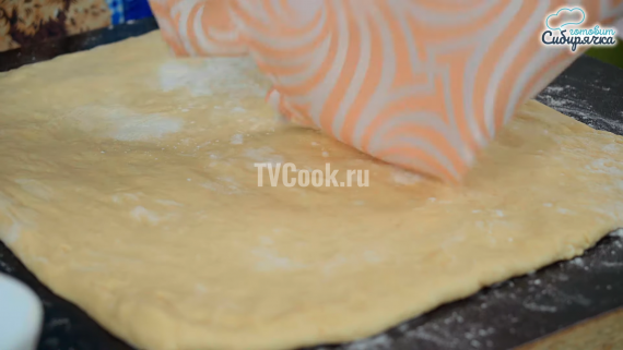 Сладкий яблочный пирог с корицей Сладкий яблочный пирог с корицей