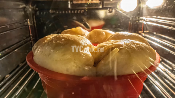 Сладкий яблочный пирог с корицей Сладкий яблочный пирог с корицей