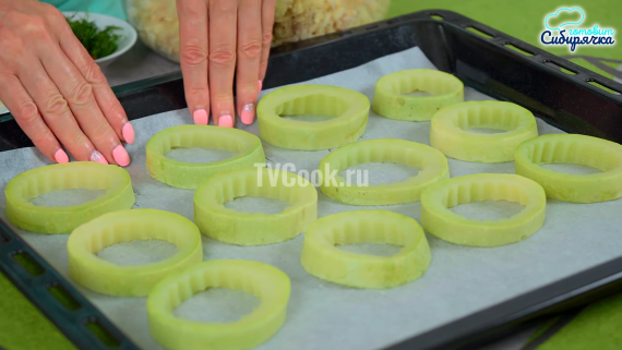 Фаршированные кабачки с курицей и сыром в духовке Фаршированные кабачки с курицей и сыром в духовке