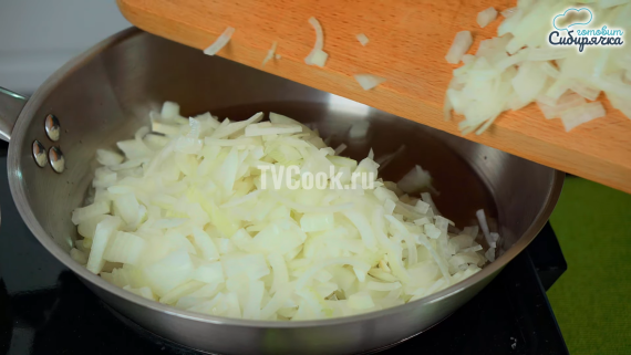 Овощной салат с капустой и помидорами на зиму Овощной салат с капустой и помидорами на зиму