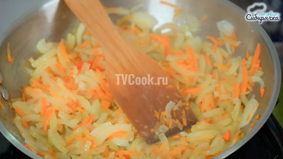 Рыбные котлеты из минтая на сковороде Рыбные котлеты из минтая на сковороде