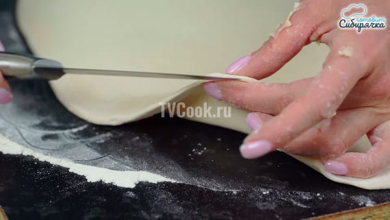 Манты из заварного теста с мясным фаршем Манты из заварного теста с мясным фаршем