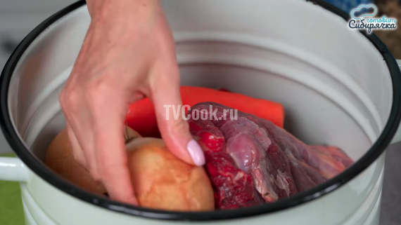 Холодец с говядиной и курицей Холодец с говядиной и курицей