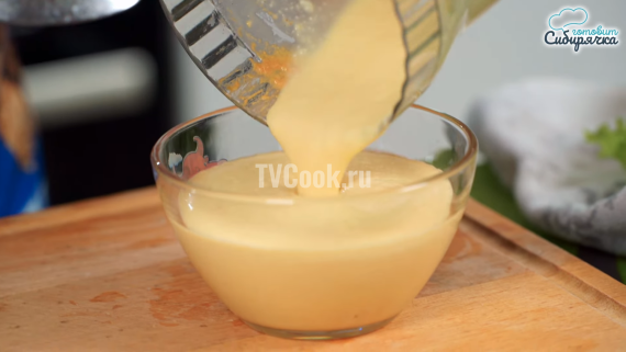Салат Цезарь с обжаренной курицей праздничный Салат Цезарь с обжаренной курицей праздничный