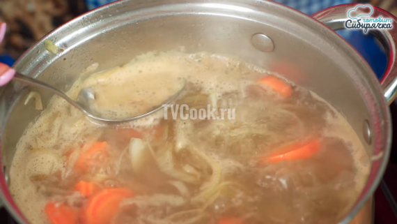 Суп-шурпа из баранины с овощами и специями Суп-шурпа из баранины с овощами и специями