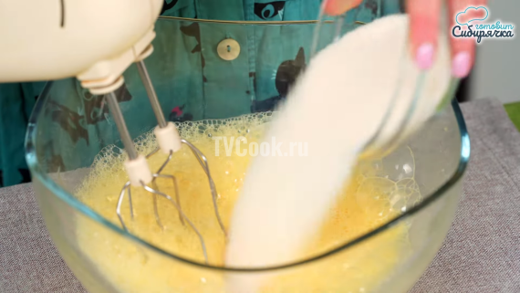 Торт Пьяная вишня с шоколадной глазурью Торт Пьяная вишня с шоколадной глазурью