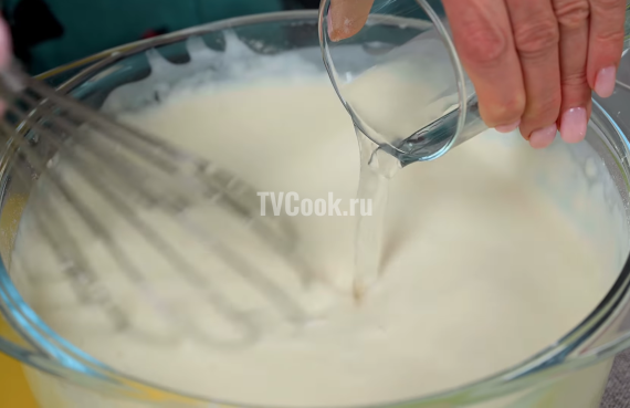 Блины на кефире с яблоками и корицей Блины на кефире с яблоками и корицей