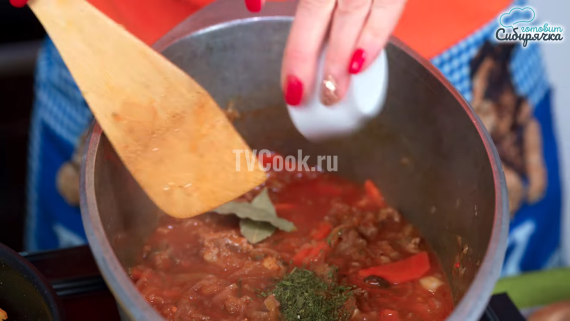 Азу по татарски с солеными огурцами из говядины Азу по татарски с солеными огурцами из говядины