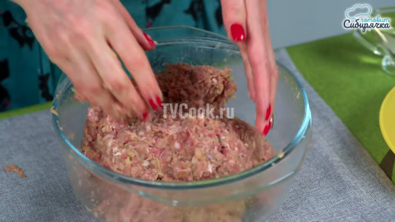 Котлеты с картошкой и фаршем на сковороде Котлеты с картошкой и фаршем на сковороде