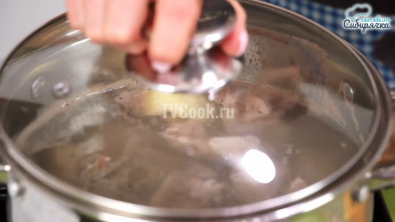 Мясной суп с овощами и тыквой Мясной суп с овощами и тыквой