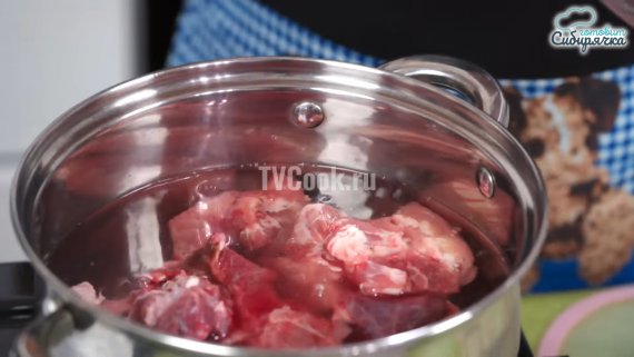 Мясной суп с овощами и тыквой Мясной суп с овощами и тыквой