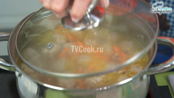 Суп с мясными фрикадельками и клецками по-домашнему Суп с мясными фрикадельками и клецками по-домашнему